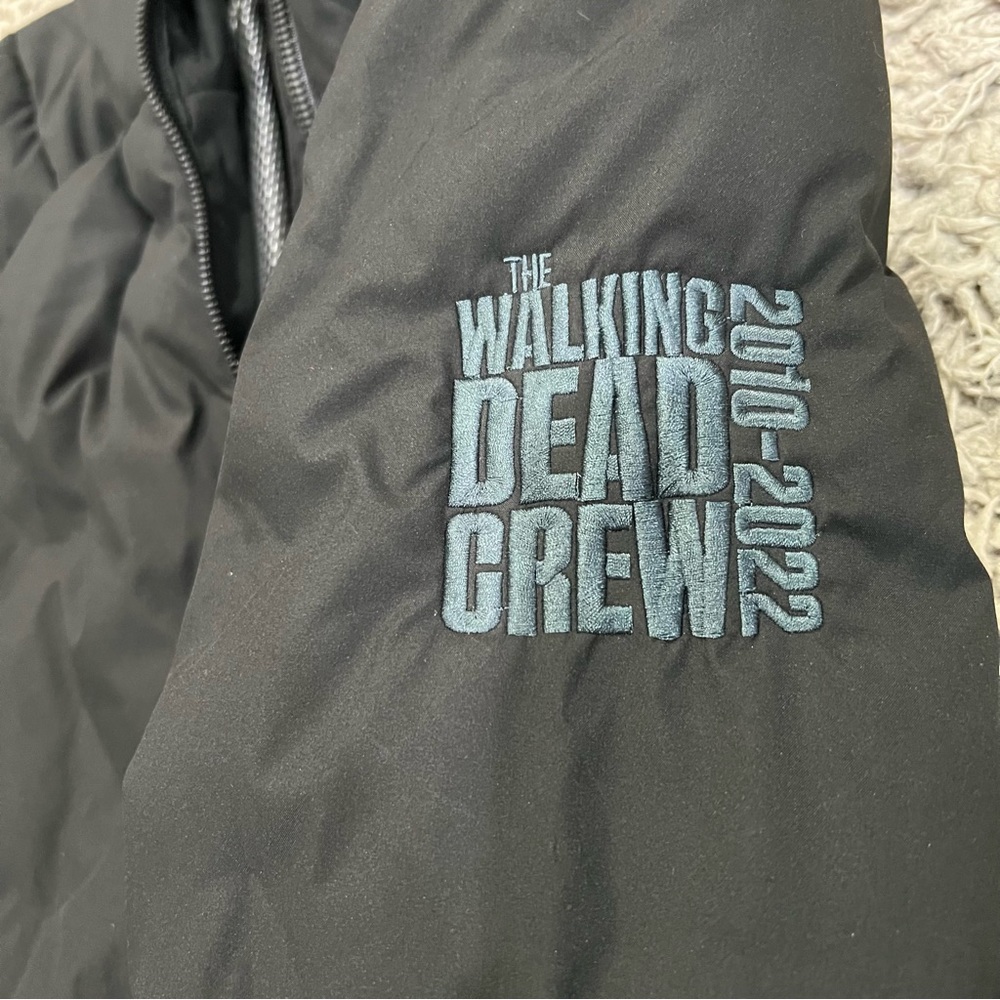 Stormtech Women’s Jacket Walking Dead Logo Size M Black - Picture 5 of 12